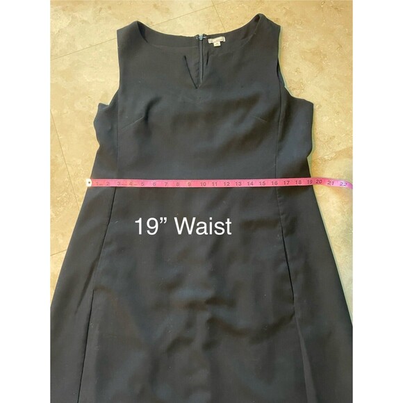 GAP Black V Neck Sleeveless Shift Dress, Fully Lined, W/Pockets Size 16 - Picture 5 of 10